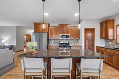 9161 River Rock Drive N, Chanhassen, MN 55317 - Photo 16