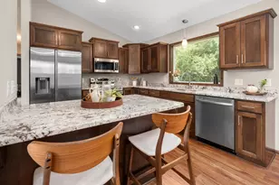 370 29th Ave SE, Saint Cloud, MN 56304 - Photo 6