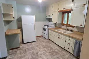 119 Red Lake Ave SW, Bagley, MN 56621 - Photo 4