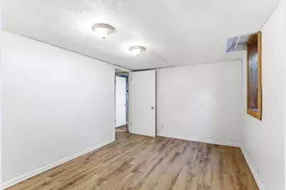 785 Grandview Avenue W, Roseville, MN 55113 - Photo 26