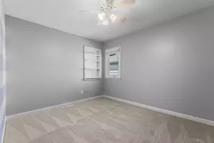 1409 14th Ave NW, Rochester, MN 55901 - Photo 14