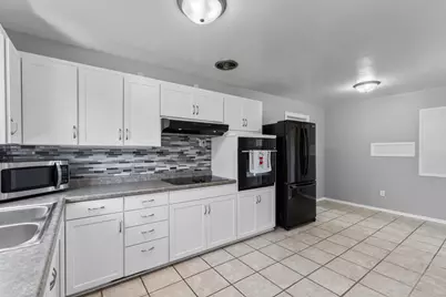 1409 14th Avenue NW, Rochester, MN 55901 - Photo 8