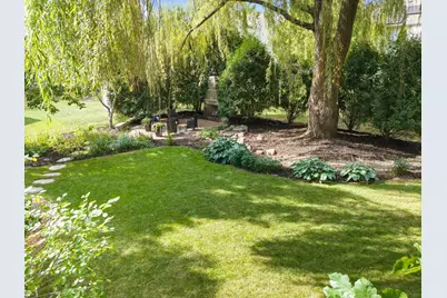 546 White Pine Way, Eagan, MN 55123 - Photo 4