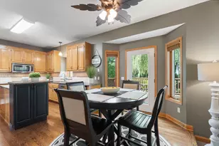 546 White Pine Way, Eagan, MN 55123 - Photo 10