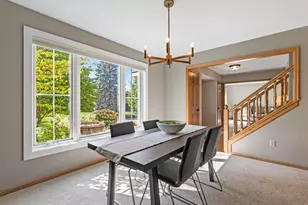 9017 Larkspur Ln, Eden Prairie, MN 55347 - Photo 10