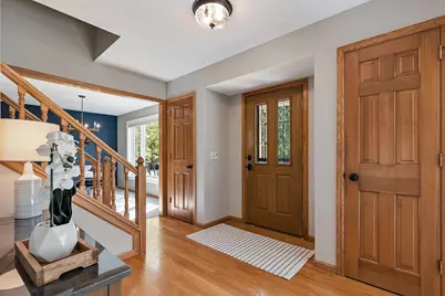 9017 Larkspur Lane, Eden Prairie, MN 55347 - Photo 4