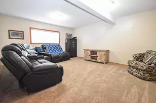 3842 10th St N, Fargo, ND 58102 - Photo 26