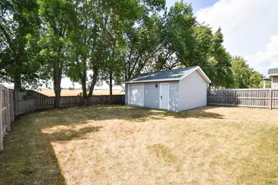 3842 10th Street N, Fargo, ND 58102 - Photo 4