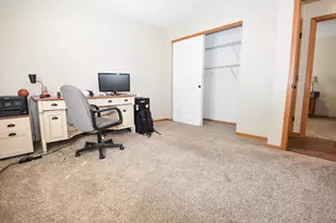 3842 10th St N, Fargo, ND 58102 - Photo 22