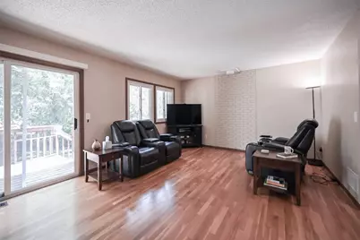 7023 146th Street Court, Apple Valley, MN 55124 - Photo 4