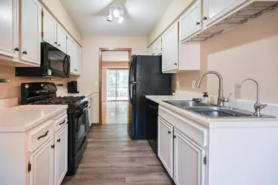 7023 146th Street Court, Apple Valley, MN 55124 - Photo 2