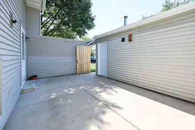 7023 146th Street Court, Apple Valley, MN 55124 - Photo 16