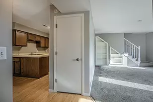 9358 Ranchview Ln N, Maple Grove, MN 55369 - Photo 8