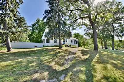 739 10th Street NW, New Brighton, MN 55112 - Photo 8