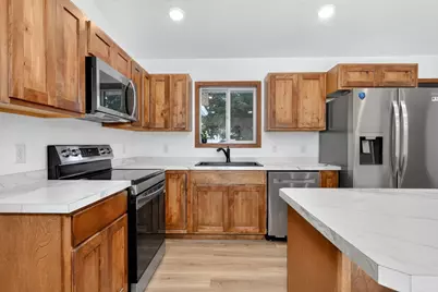 1125 NE 6th Avenue, Grand Rapids, MN 55744 - Photo 2
