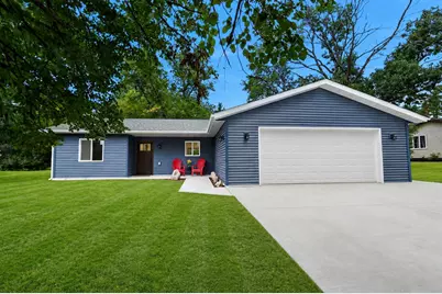 1125 NE 6th Avenue, Grand Rapids, MN 55744 - Photo 1