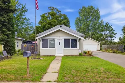 313 1st Avenue NE, Brainerd, MN 56401 - Photo 1