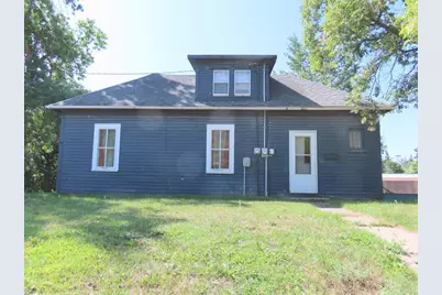 301 Bottineau Avenue NW, Red Lake Falls, MN 56750 - Photo 2