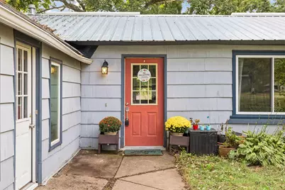 670 Goodwin Avenue N, Oakdale, MN 55128 - Photo 2