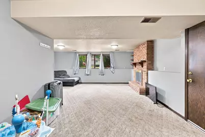10048 Upton Road, Bloomington, MN 55431 - Photo 26
