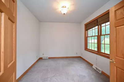 W157 Thomas Road, Fountain City, WI 54629 - Photo 14