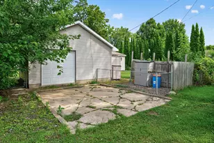 117 Lockey Ave, Center City, MN 55012 - Photo 32