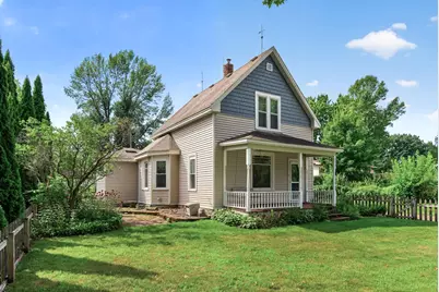 117 Lockey Avenue, Center City, MN 55012 - Photo 2