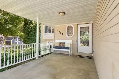 1939 Greenwood Drive NE, Owatonna, MN 55060 - Photo 4