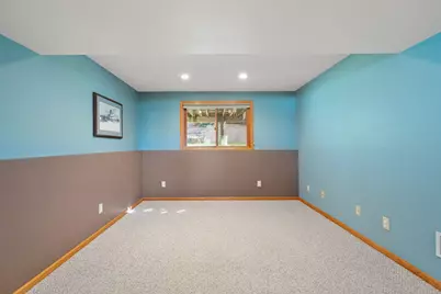 1939 Greenwood Drive NE, Owatonna, MN 55060 - Photo 36