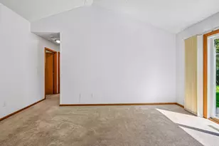 518 Devonshire Dr, Norwood Young America, MN 55397 - Photo 18
