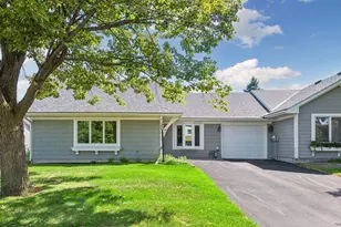 518 Devonshire Dr, Norwood Young America, MN 55397 - Photo 6
