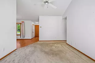 518 Devonshire Dr, Norwood Young America, MN 55397 - Photo 20