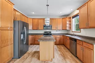 1672 Lenox Dr, Waconia, MN 55387 - Photo 8