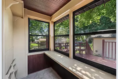 1162 James Avenue, Saint Paul, MN 55105 - Photo 16