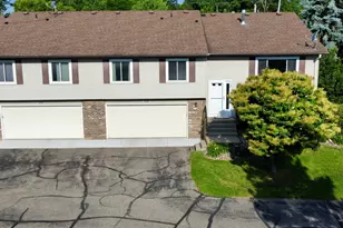 10397 Juniper Ln, Eden Prairie, MN 55347 - Photo 36