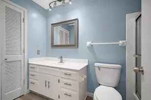 10397 Juniper Ln, Eden Prairie, MN 55347 - Photo 18