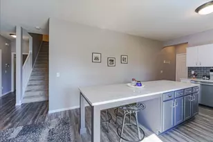 20591 Keystone Ave, Lakeville, MN 55044 - Photo 4