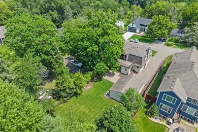 219 Chicago Avenue N, Wayzata, MN 55391 - Photo 56