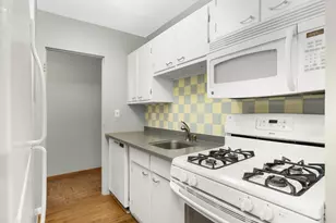 1912 Dupont Ave S, Minneapolis, MN 55403 - Photo 6