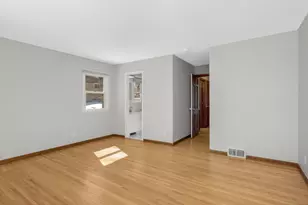 4030 Wasatch Ln, Golden Valley, MN 55422 - Photo 12