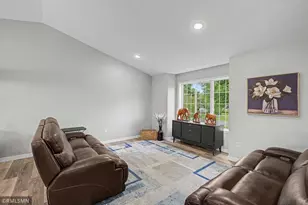 748 101st Ln NE, Blaine, MN 55434 - Photo 8