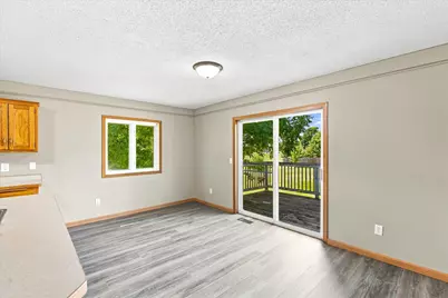 580 W 11th Street, Rush City, MN 55069 - Photo 18