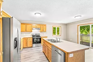 580 W 11th St, Rush City, MN 55069 - Photo 12