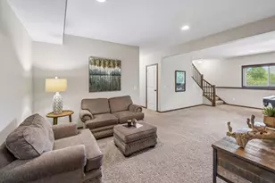 19842 Embers Ave, Farmington, MN 55024 - Photo 32