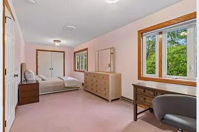 1836 Prior Avenue N, Falcon Heights, MN 55113 - Photo 20