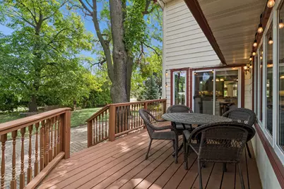 1836 Prior Avenue N, Falcon Heights, MN 55113 - Photo 30