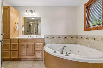 1836 Prior Avenue N, Falcon Heights, MN 55113 - Photo 18