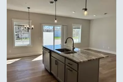 3405 Douglas Drive N, Crystal, MN 55422 - Photo 8