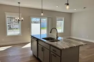 3405 Douglas Dr N, Crystal, MN 55422 - Photo 8