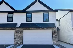 3405 Douglas Dr N, Crystal, MN 55422 - Photo 2